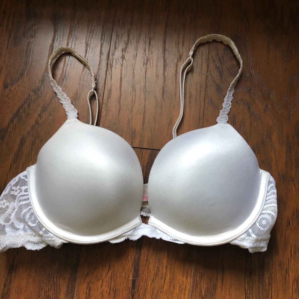 Victoria’s Secret Pink Bra - Picture 1 of 8